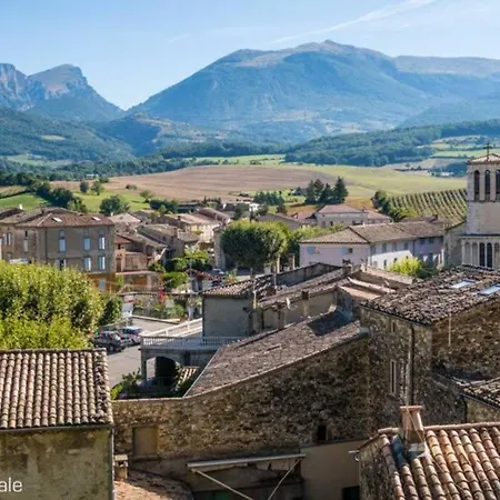 Provencale Et Familiale * La Begude-de-Mazenc